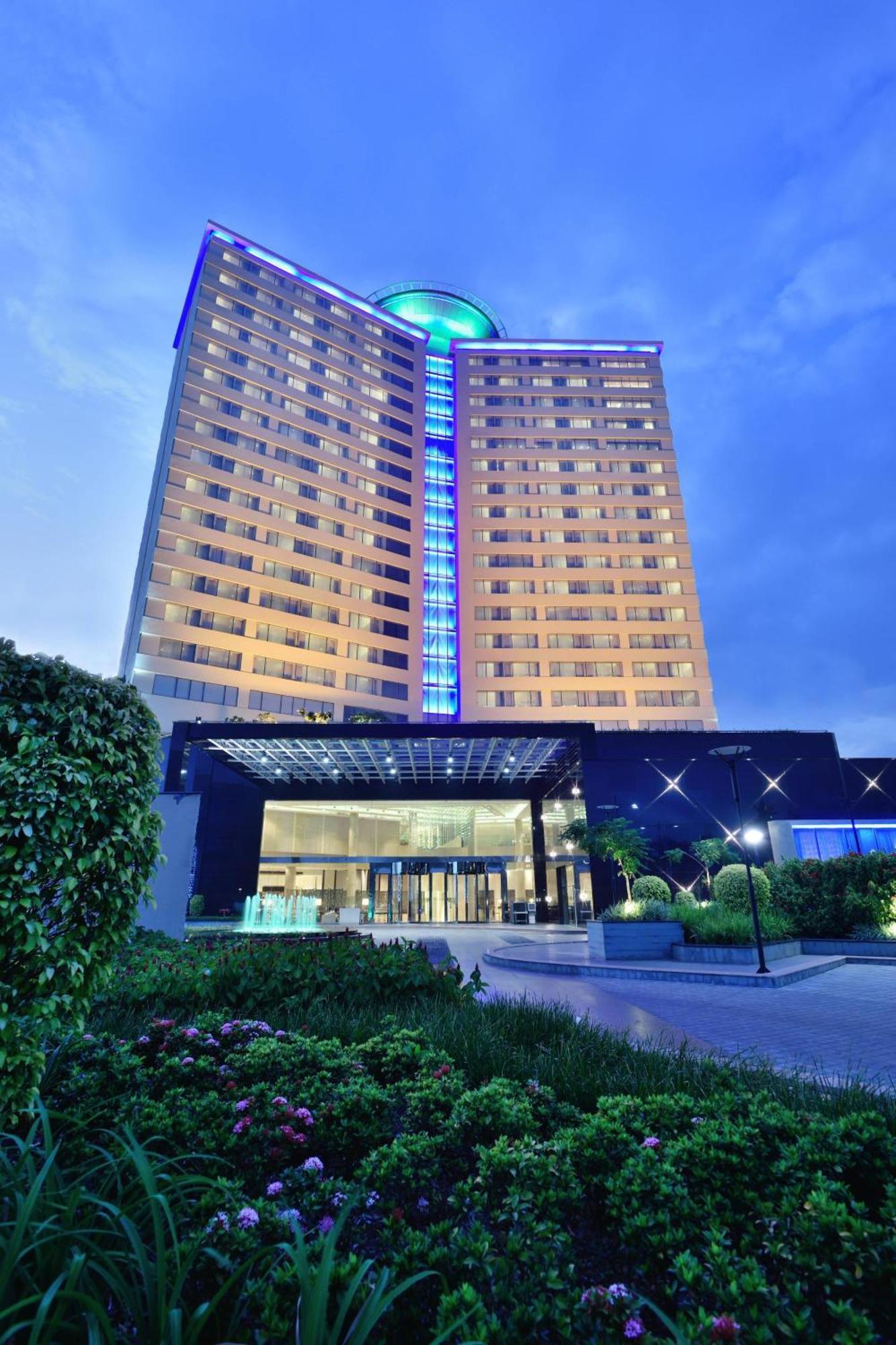 Kochi Marriott Hotel Zewnętrze zdjęcie